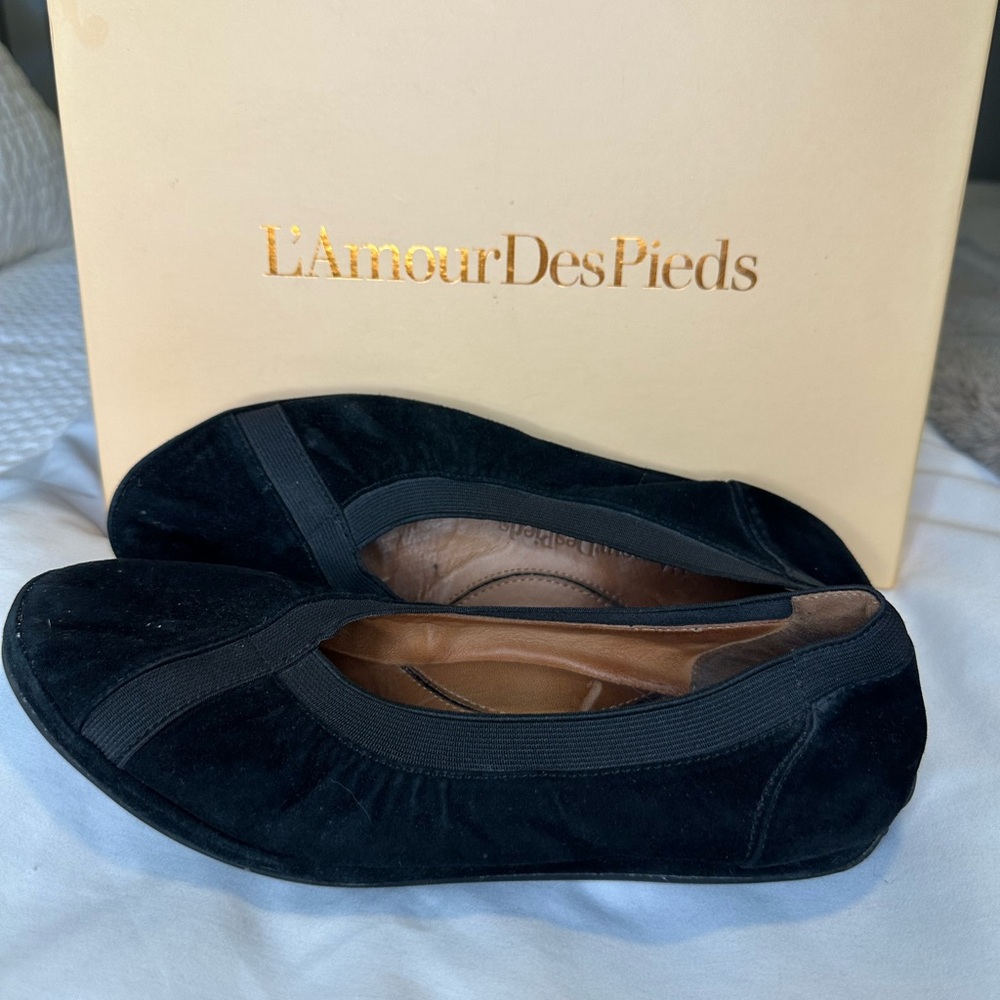 L'Amour Des Pieds Black Suede Loafers